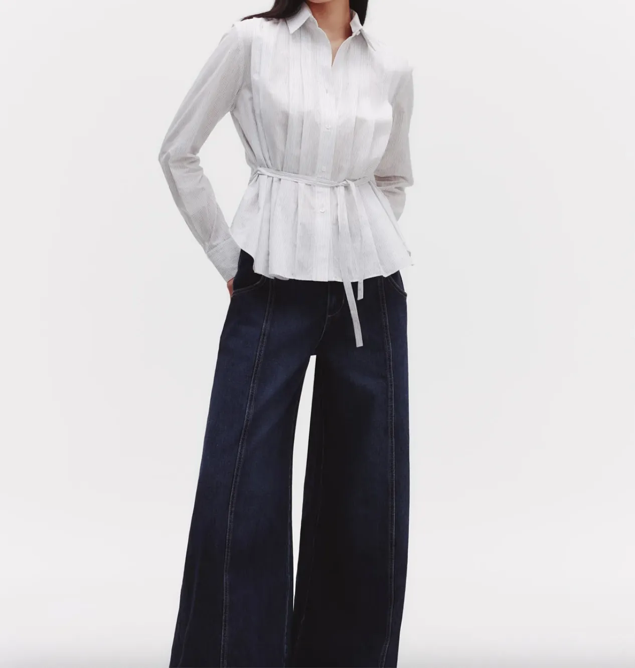 Francesa Top in White/Charcoal Faint Linen Stripe
