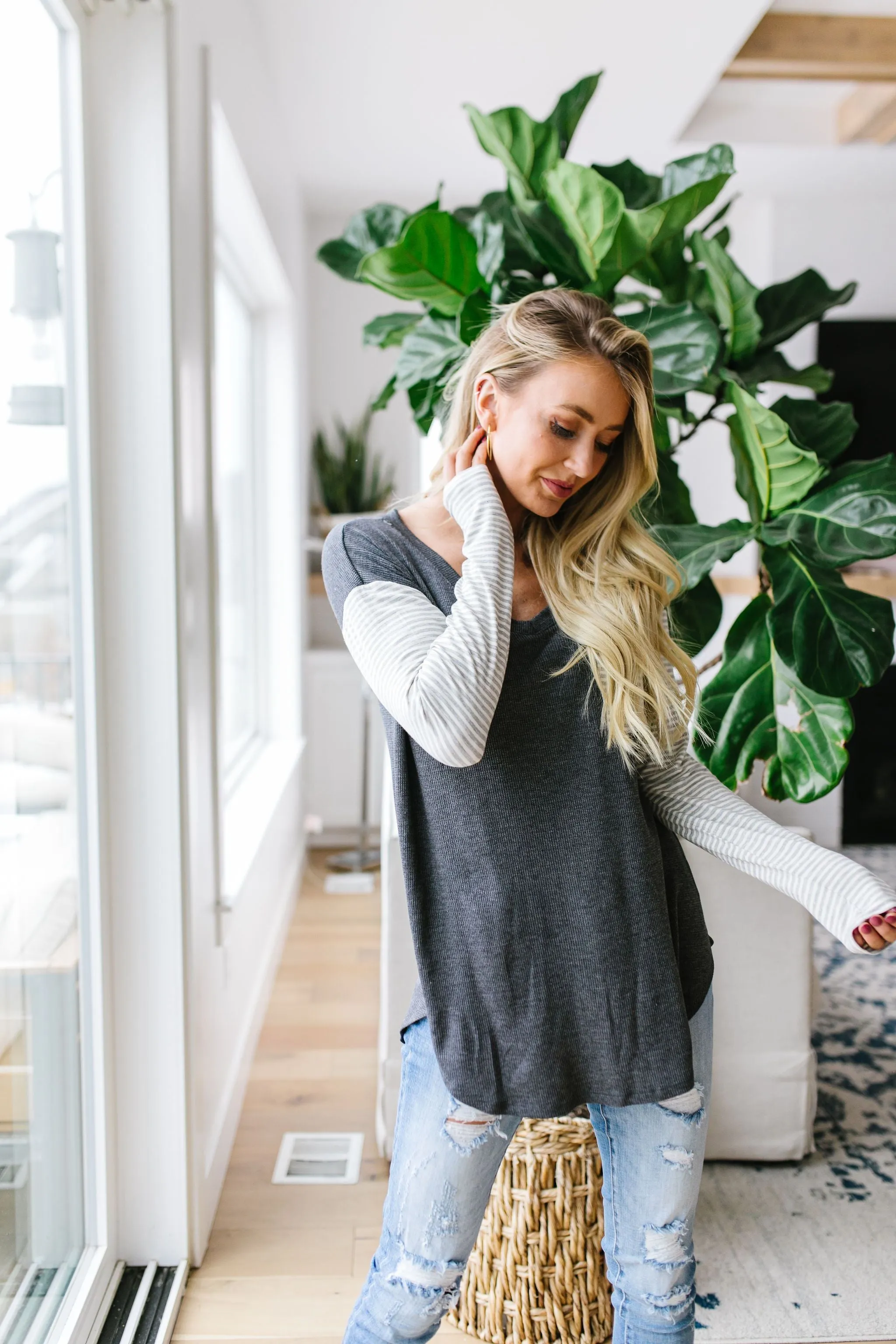 Pure & Simple Raglan Tee In Charcoal