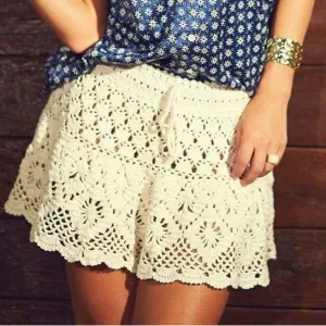 Summer crochet mini skirt