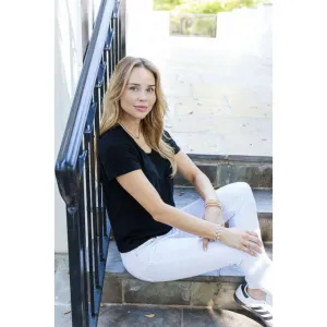 Vintage Low-Key V in Black